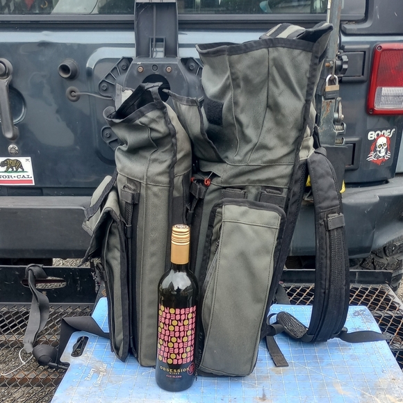 Mission Workshop Arkiv R8 Field Backpack - Picture 4 of 6